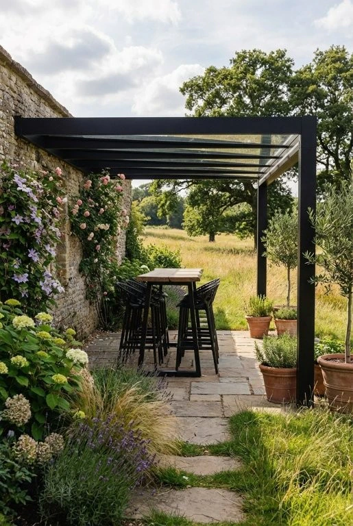 Horizon veranda evening setting