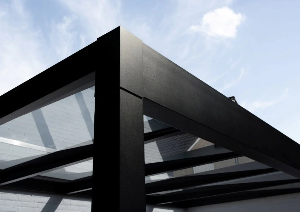 Horizon veranda side view